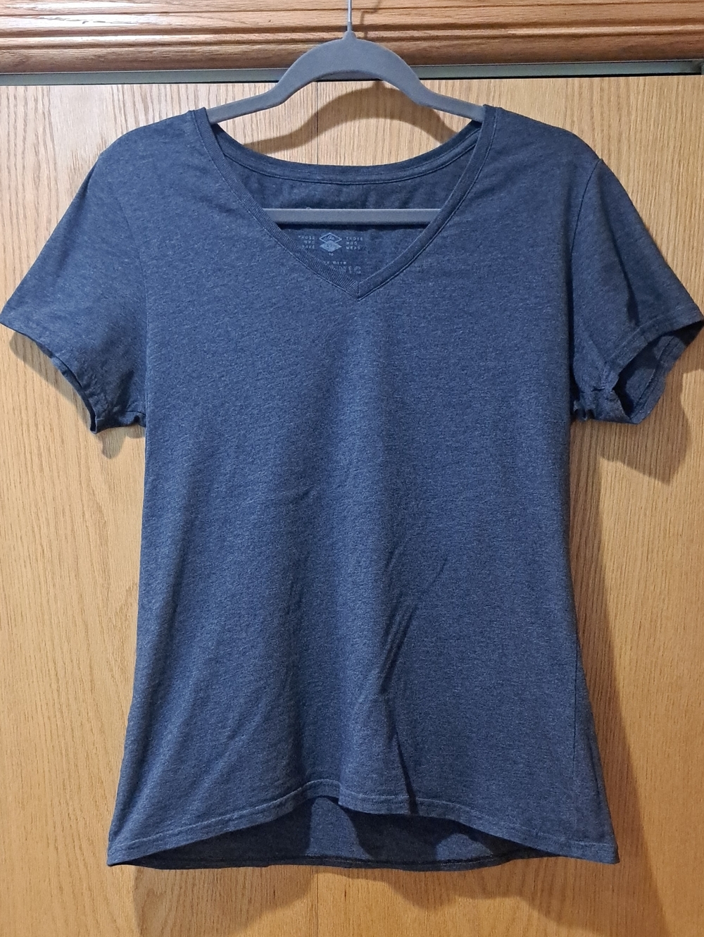 Pact Women's V-Neck Short Sleeve Tee - Charcoal Gray